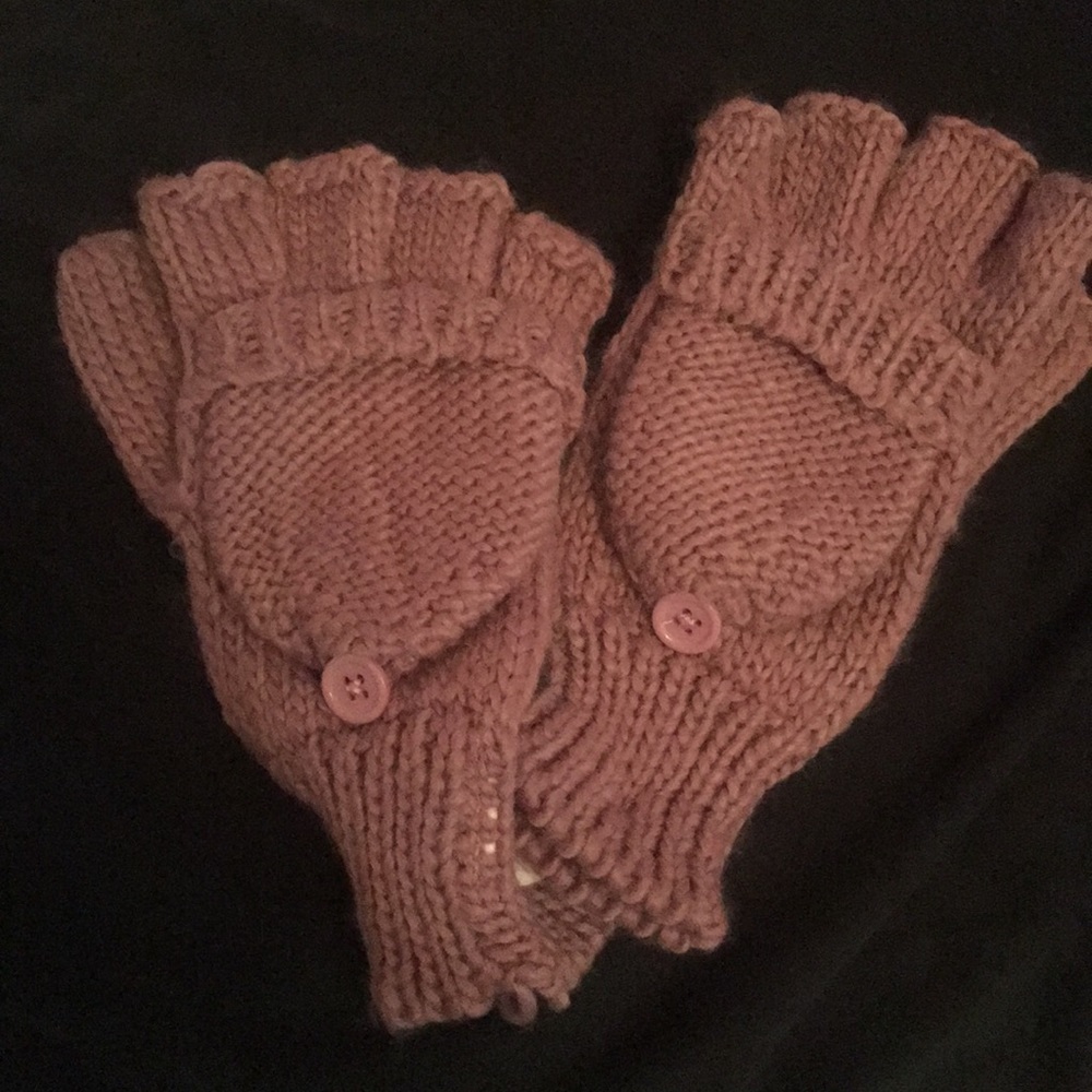 Urban outfitters knit gloves